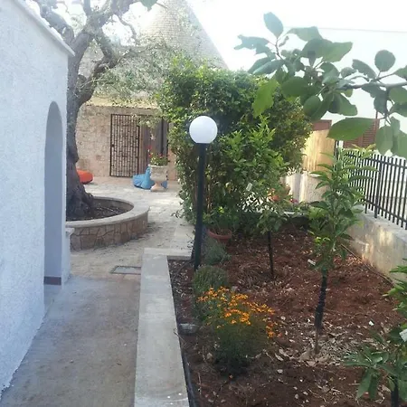 בית נופש Trullo Marte Antonelli